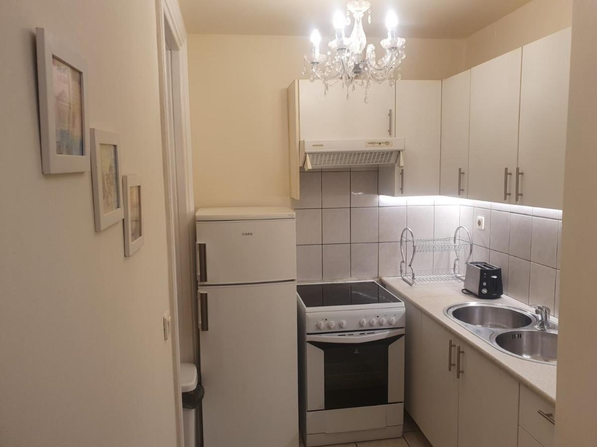 John'S Athenian Beauty 45M2 , Metro 7' Apartment Bagian luar foto