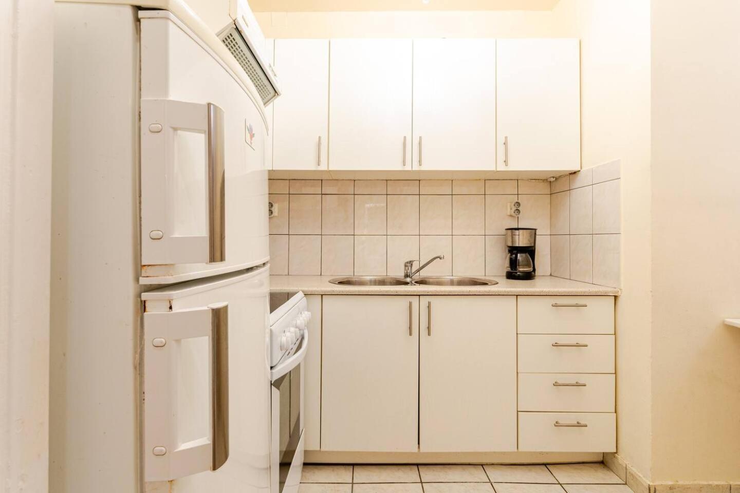 John'S Athenian Beauty 45M2 , Metro 7' Apartment Bagian luar foto