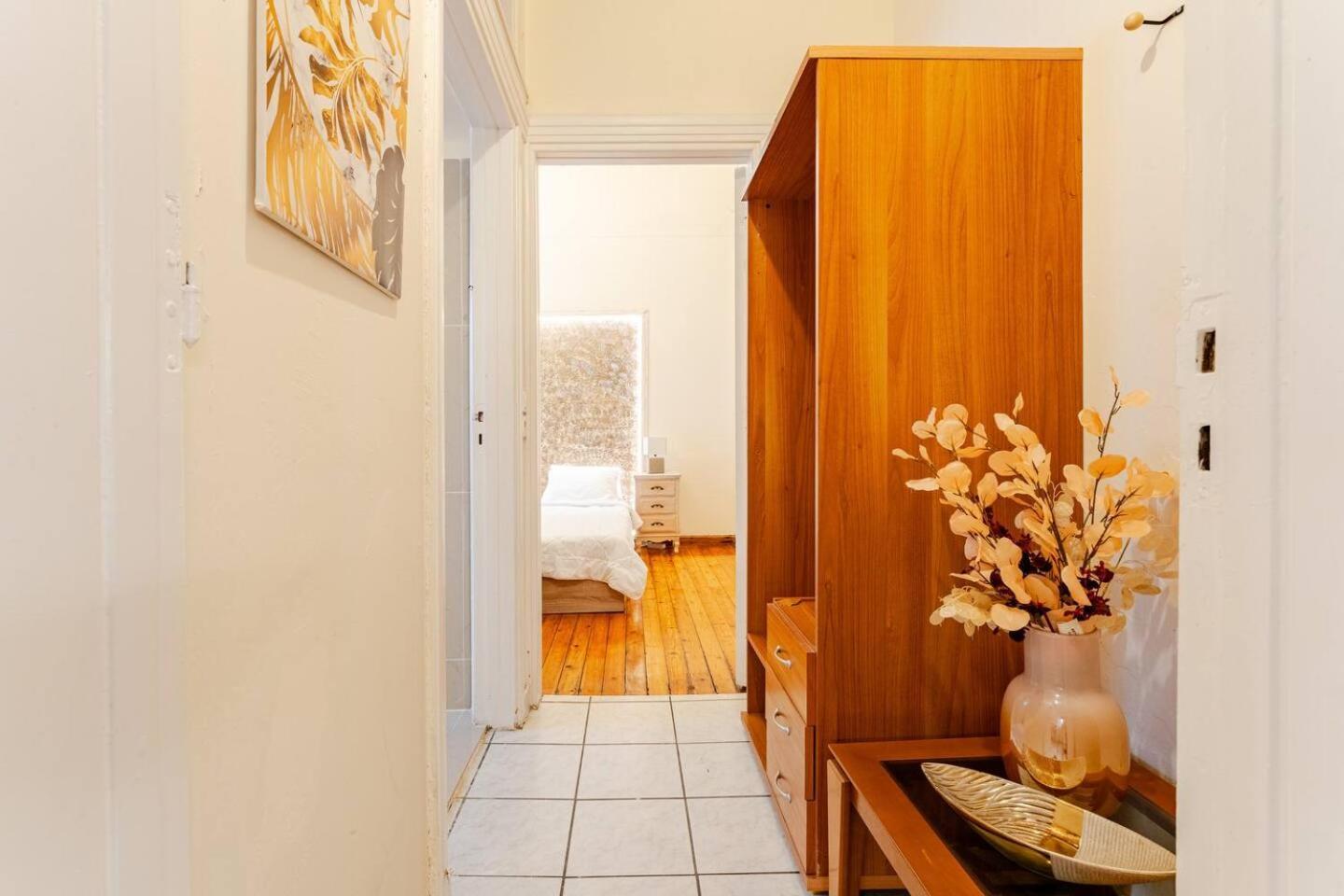 John'S Athenian Beauty 45M2 , Metro 7' Apartment Bagian luar foto